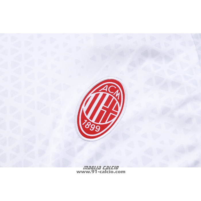Tuta da Track
 Milan
 Manica Corta
 2023-2024 Bianco
 - Pantaloncini
